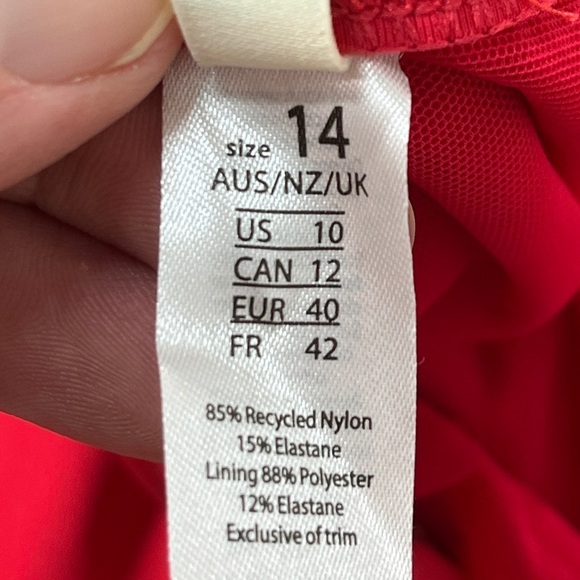 NEW Sea Level Essentials Frill One Piece Swimsuit - Red - Picture 11 of 11